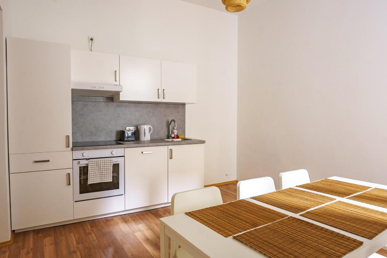 Vienna City Apartments 1090 Виена Екстериор снимка